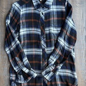 MELLODAY Navy and White Checkered Button-Down Shirt